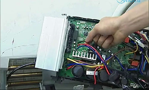 南昌市美的空调电话是多少